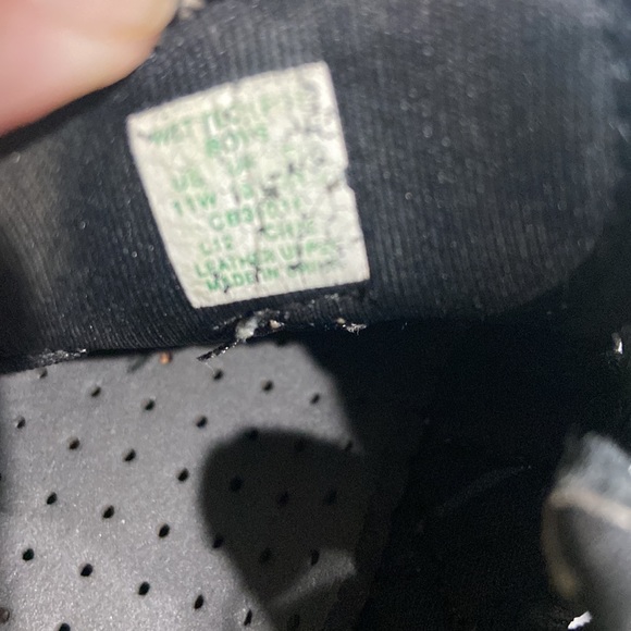 Boys toddler size 11W Sperry shoes - Picture 3 of 5